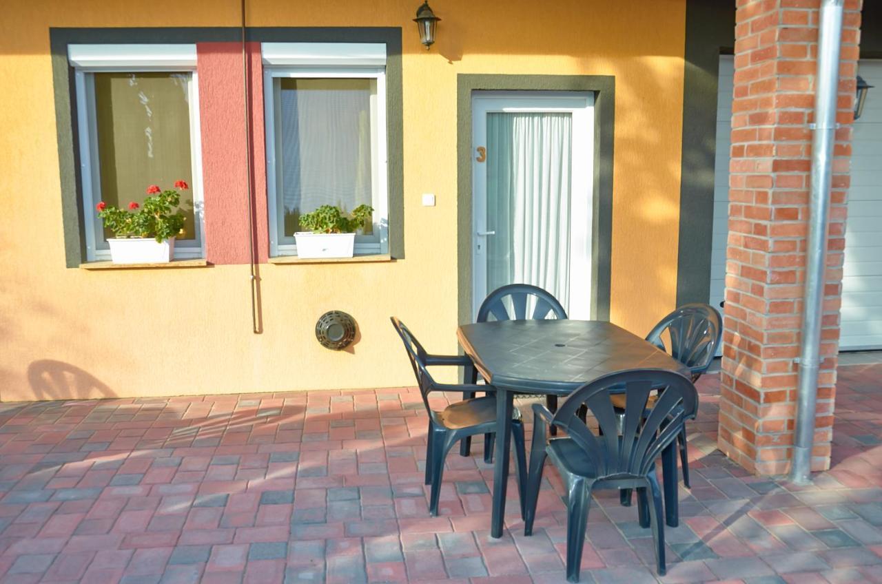 Homokhati Apartman Mórahalom Exterior foto